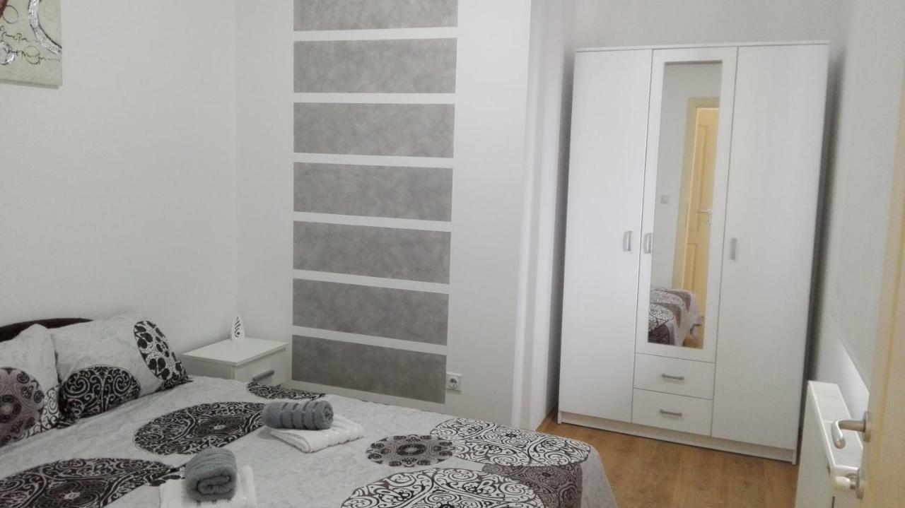 GRAND Apartmani Jagodina Exteriör bild